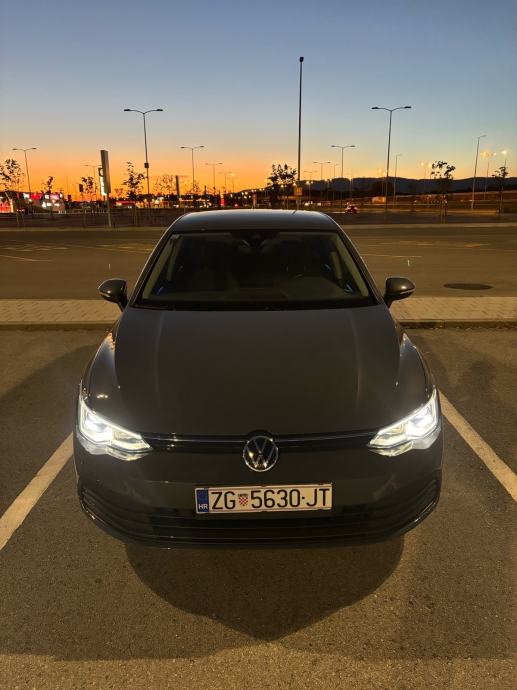 VW Golf 8 1,5 TSI Life, fotografija 2