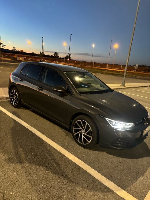 VW Golf 8 1,5 TSI Life, fotografija 3