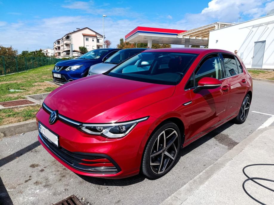 VW Golf 8 1,5 TSI STYLE 150, fotografija 3
