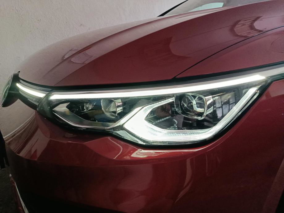 VW Golf 8 1,5 TSI STYLE 150, fotografija 11