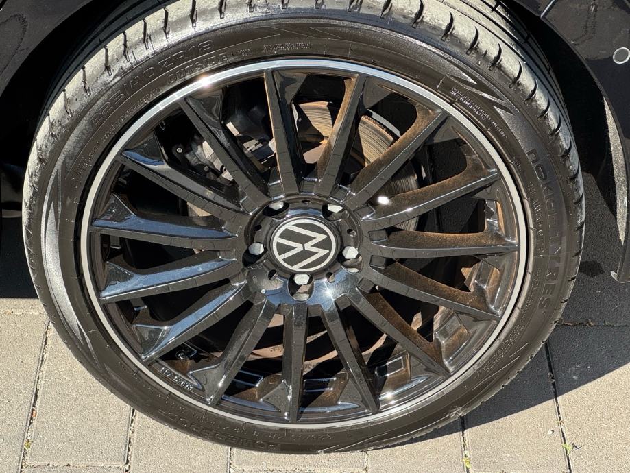VW Golf 8 1,5 TSI / WEBASTO / AMBIENT / ACC / NAVI / LED / JAMSTVO, fotografija 9