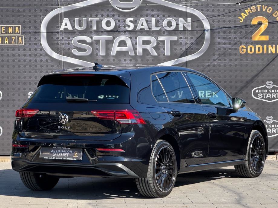 VW Golf 8 1,5 TSI / WEBASTO / AMBIENT / ACC / NAVI / LED / JAMSTVO, fotografija 6