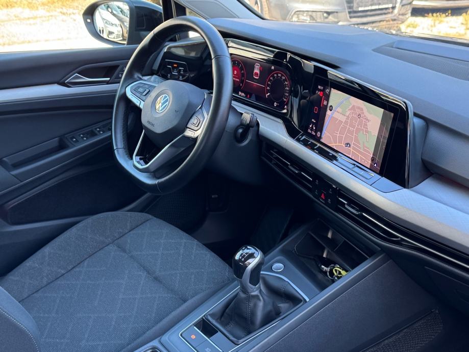 VW Golf 8 1,5 TSI / WEBASTO / AMBIENT / ACC / NAVI / LED / JAMSTVO, fotografija 16