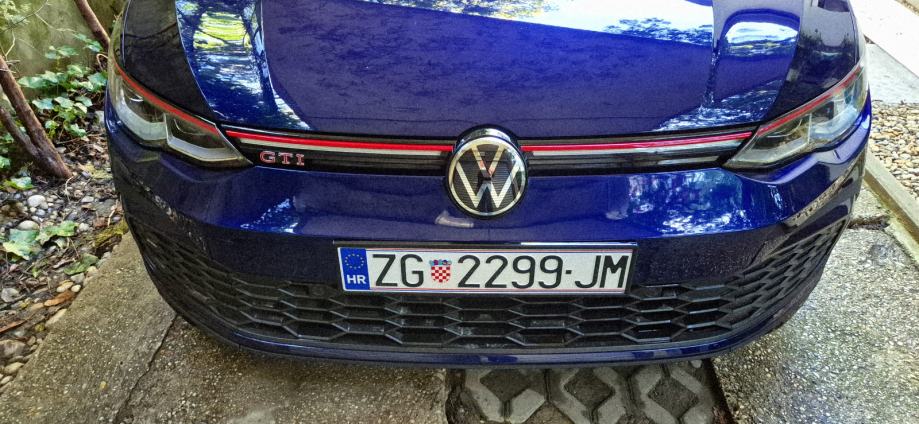 VW Golf 8 GTI,led matrix ,dsg 2021 godina 42000 kilometara, fotografija 12