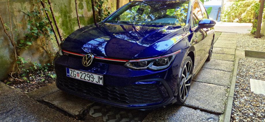 VW Golf 8 GTI,led matrix ,dsg 2021 godina 42000 kilometara, fotografija 14