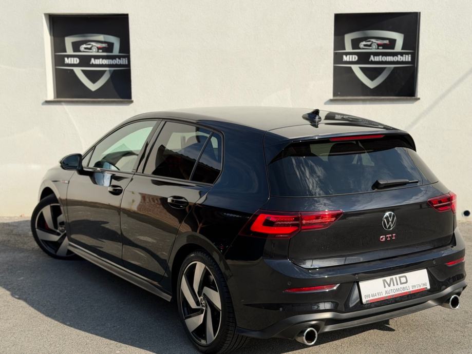 VW Golf 8 2,0 GTI automatik / FULL Oprema Samo 47Tkm/ Prilika, fotografija 2