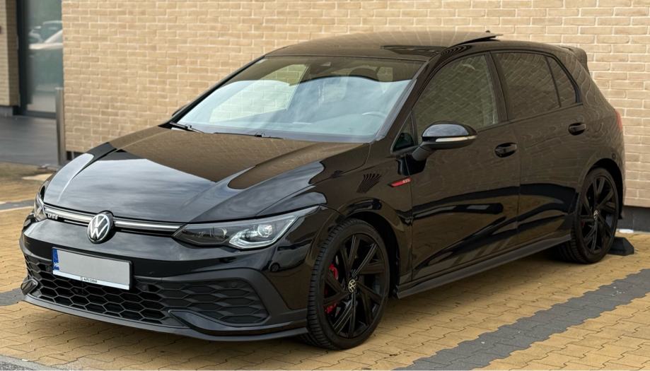 VW GOLF 8 2.0 GTI CLUB SPORT•DSG•300KS•VIRTUAL•PANORAMA•HARMAN KARDON•, fotografija 13