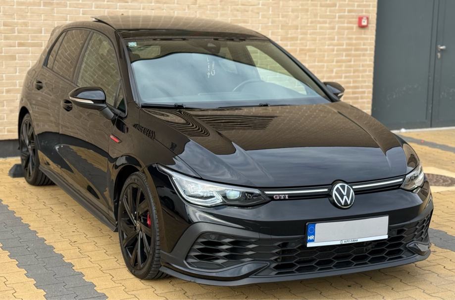 VW GOLF 8 2.0 GTI CLUB SPORT•DSG•300KS•VIRTUAL•PANORAMA•HARMAN KARDON•, fotografija 4