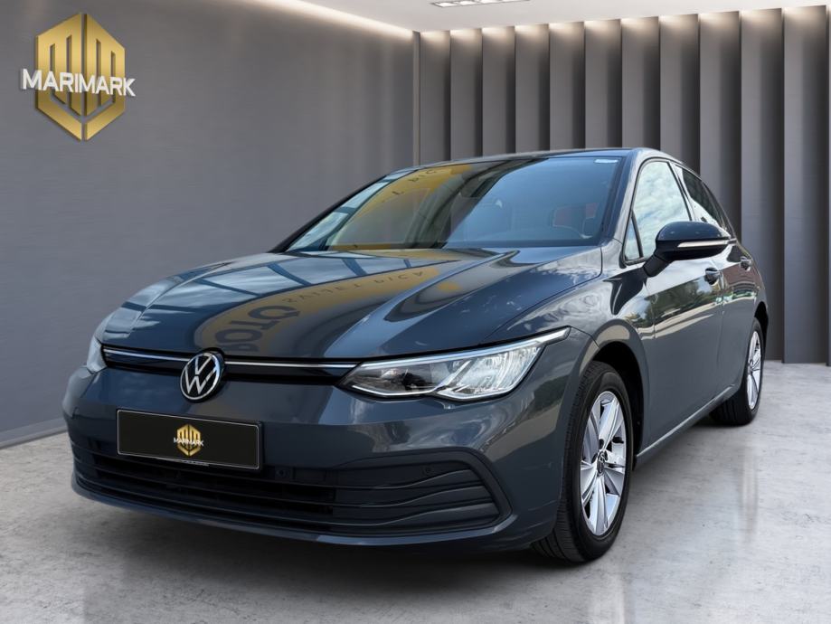 VW Golf 8