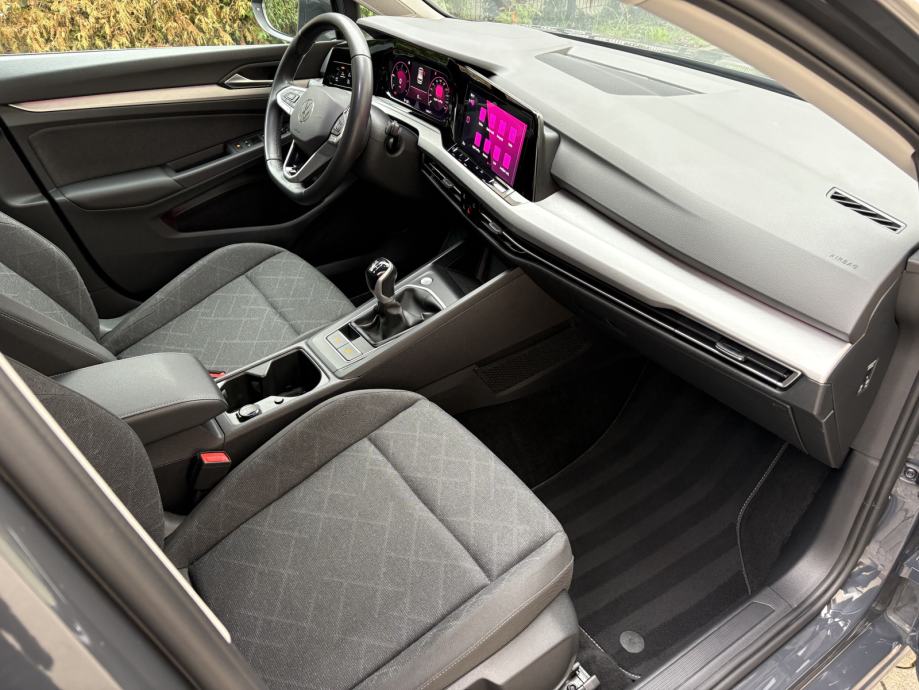 VW GOLF 8 2.0 TDI, 2023. GOD., LED, NAVI, ACC, REG, SERVISNA, fotografija 11