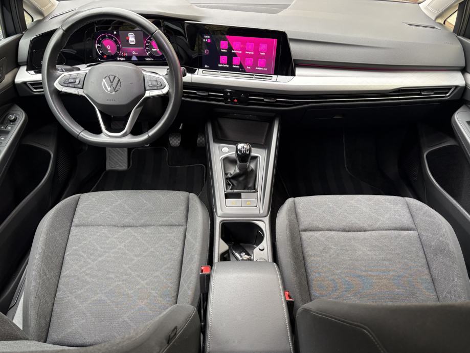 VW GOLF 8 2.0 TDI, 2023. GOD., LED, NAVI, ACC, REG, SERVISNA, fotografija 9