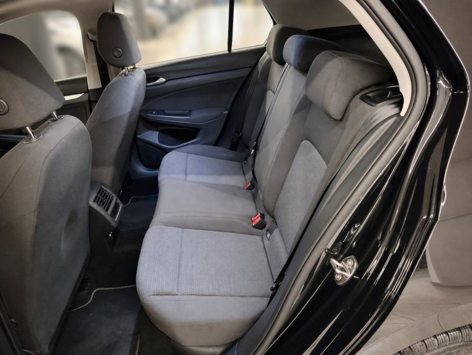 VW Golf 8 2.0 TDI - 3 godine jamstva, fotografija 18