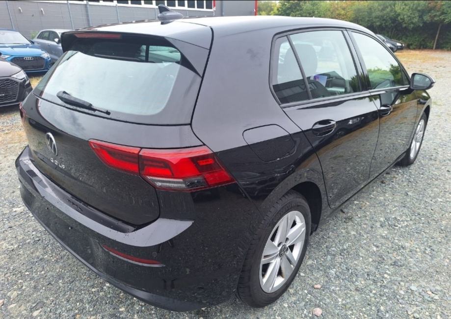 VW Golf 8 2,0 TDI aut. od prvog vlasnika navi cijena do reg 85000km, fotografija 4