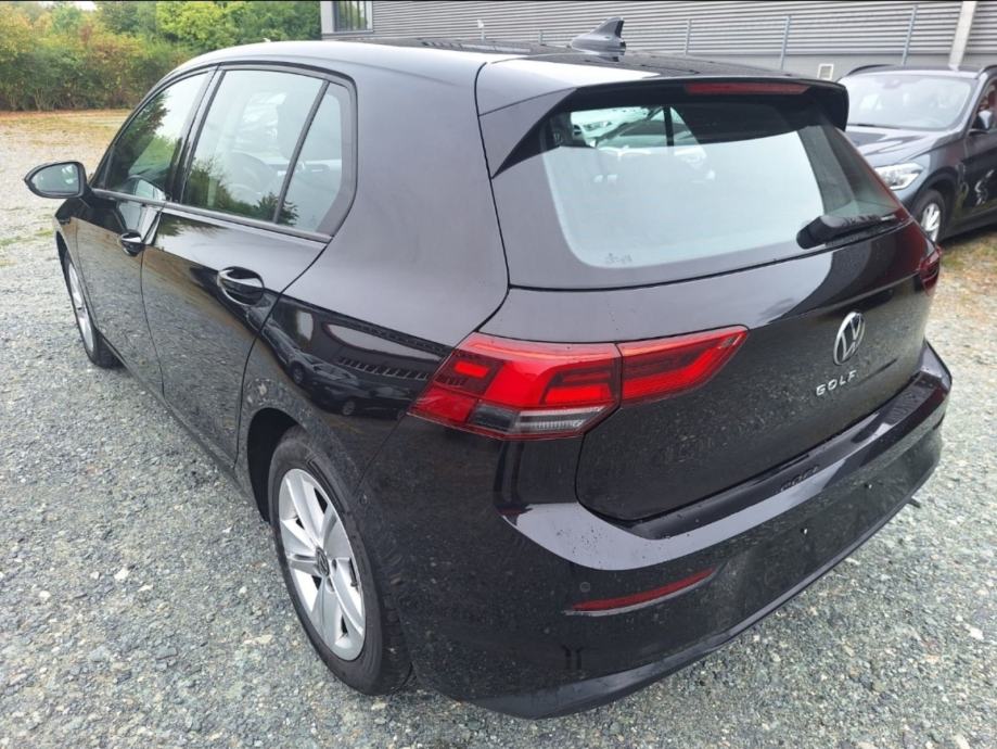 VW Golf 8 2,0 TDI aut. od prvog vlasnika navi cijena do reg 85000km, fotografija 3