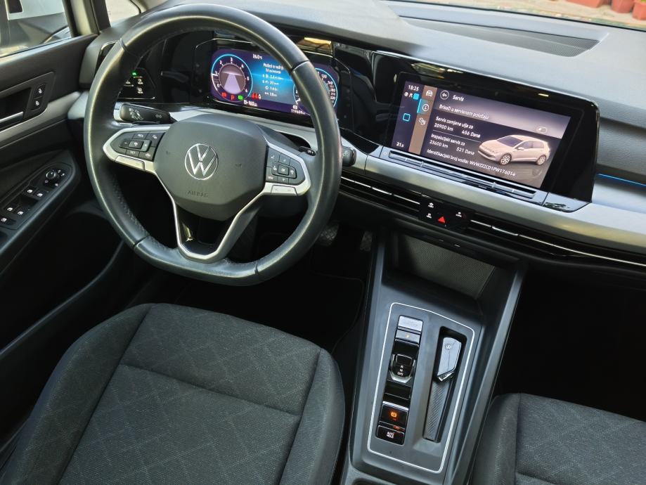 VW Golf 8 2,0 TDI automatik*2023 god., fotografija 10