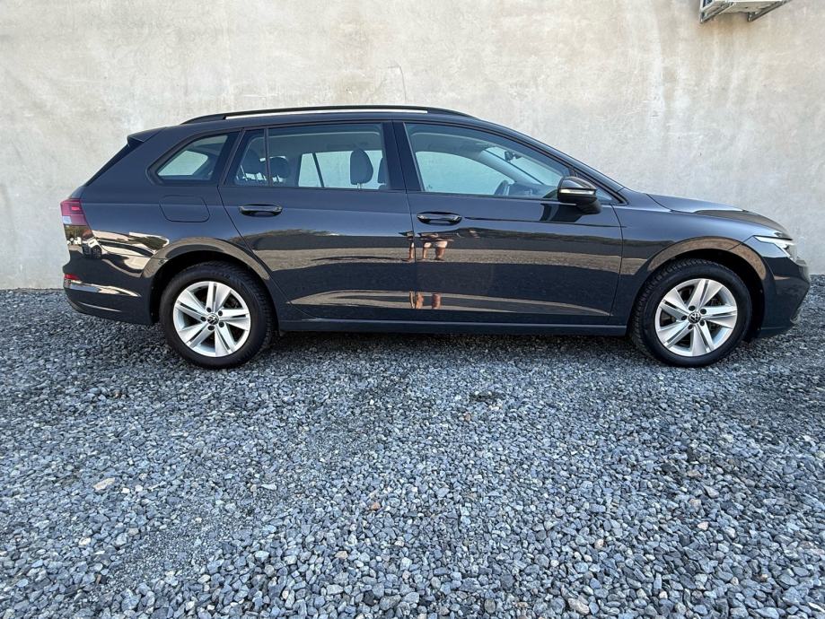 VW Golf 8 2,0 TDI automatik, PRVI VLASNIK, SERVISNA KNJIGA, fotografija 6
