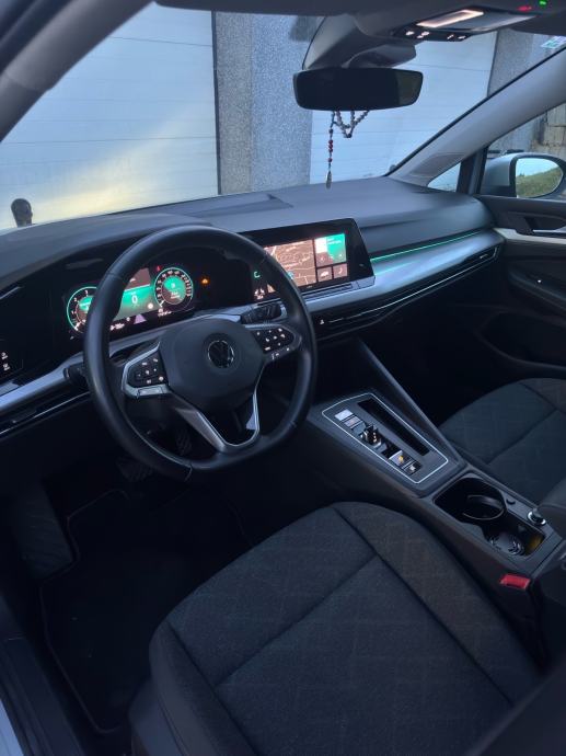 VW Golf 8 2,0 TDI automatik, fotografija 3