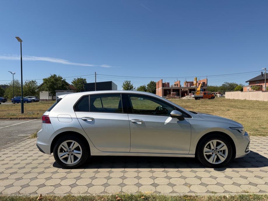 VW Golf 8 2,0 TDI automatik, fotografija 2