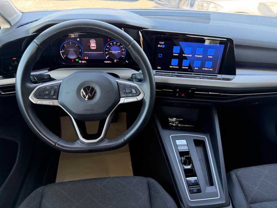 VW Golf 8 2,0 TDI automatik, fotografija 16