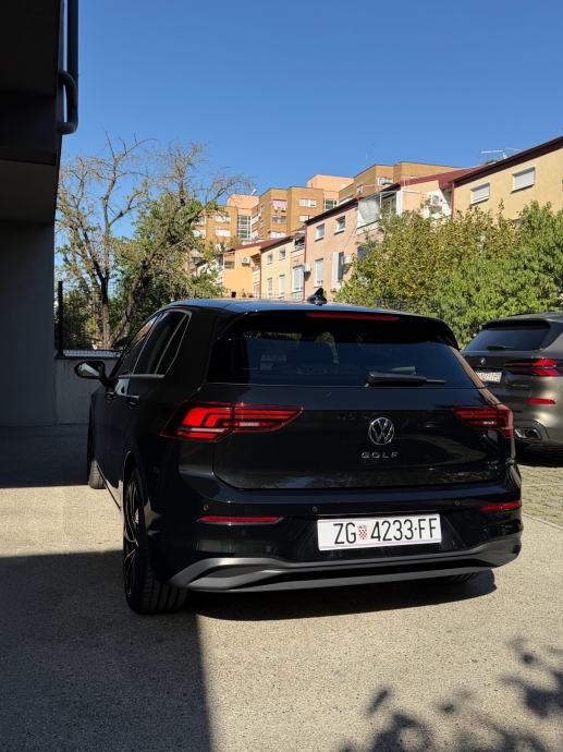 VW Golf 8 2,0 TDI automatik, fotografija 3