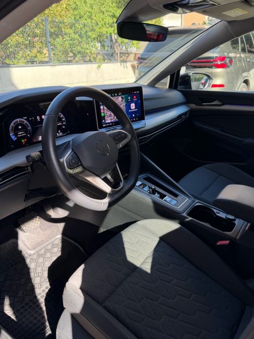 VW Golf 8 2,0 TDI automatik, fotografija 7