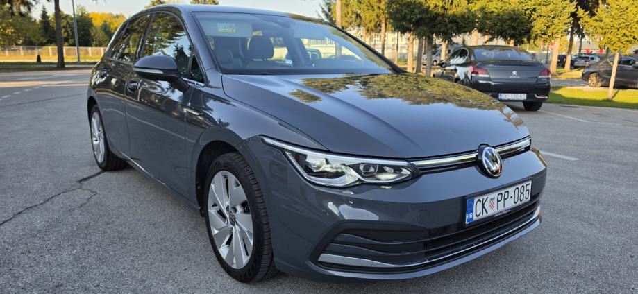 VW Golf 8 2,0 TDI automatik,STYLE, fotografija 2