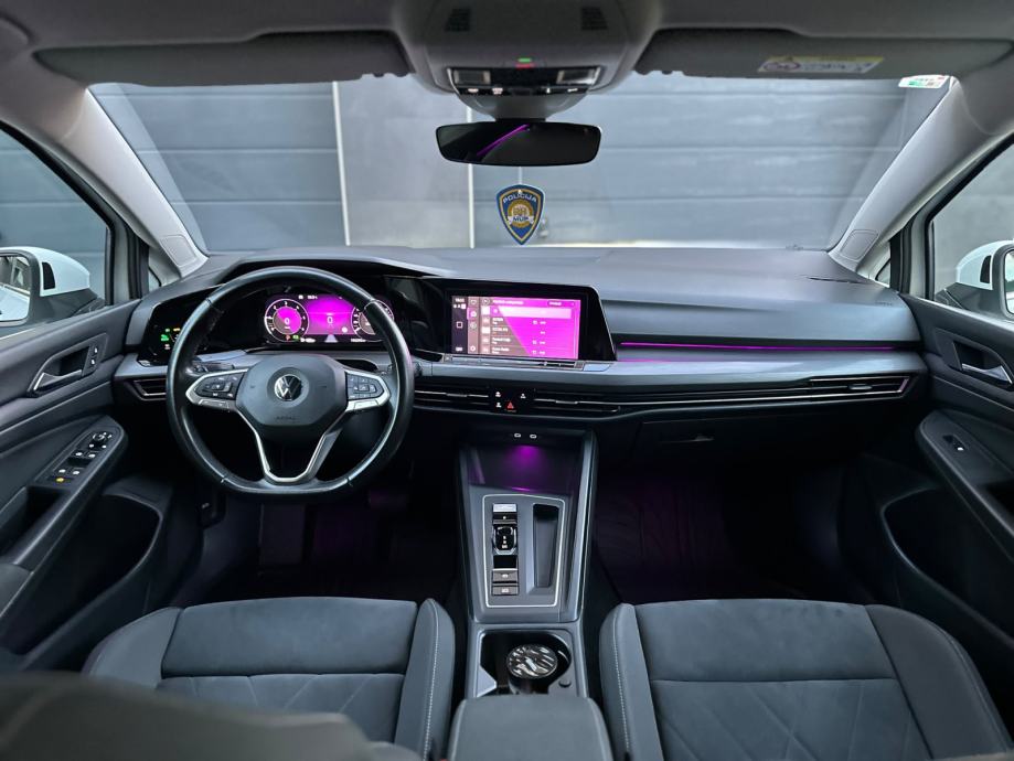 VW GOLF 8 2.0 TDI DSG 2021GODINA STYLE 110KW, fotografija 7
