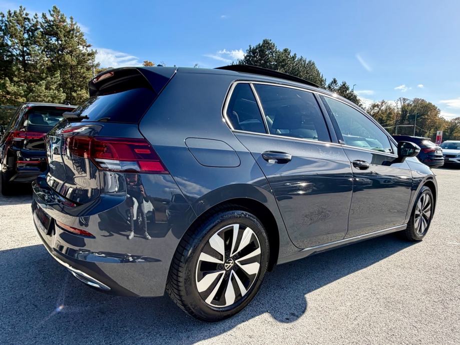 VW Golf 8 2,0 TDI *DSG* Move MATRIX Panorama Head Up Navi KAM Servisna, pogled izvana - slika 4