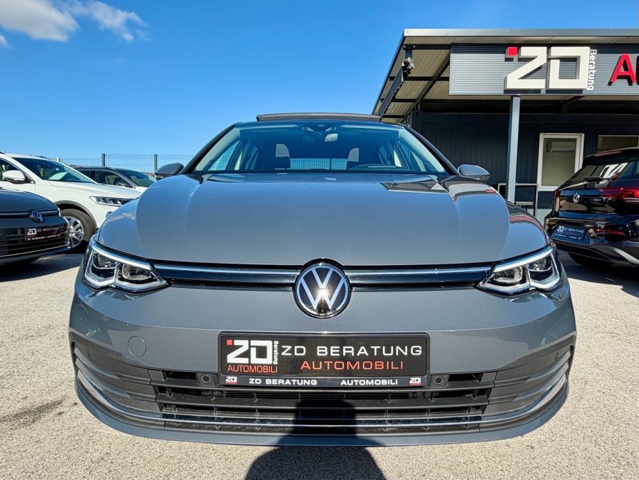 VW Golf 8 2,0 TDI *DSG* Move MATRIX Panorama Head Up Navi KAM Servisna, pogled izvana - slika 3