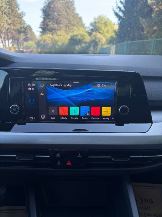 AKCIJA!!VW Golf 8 2.0 TDI DSG/SERVISNA|VIRTUAL|AMBI|RADAR|TEMPOMAT|ACC, fotografija 15