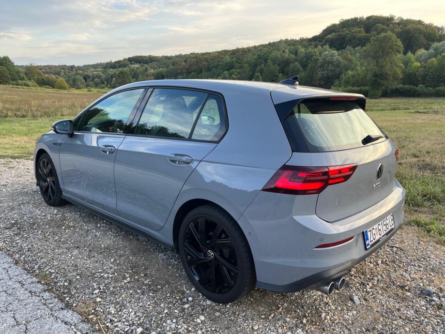 VW Golf 8 2.0 TDI GTD / DSG / IQ MATRIX / ACC / TOP STANJE / REG., fotografija 5