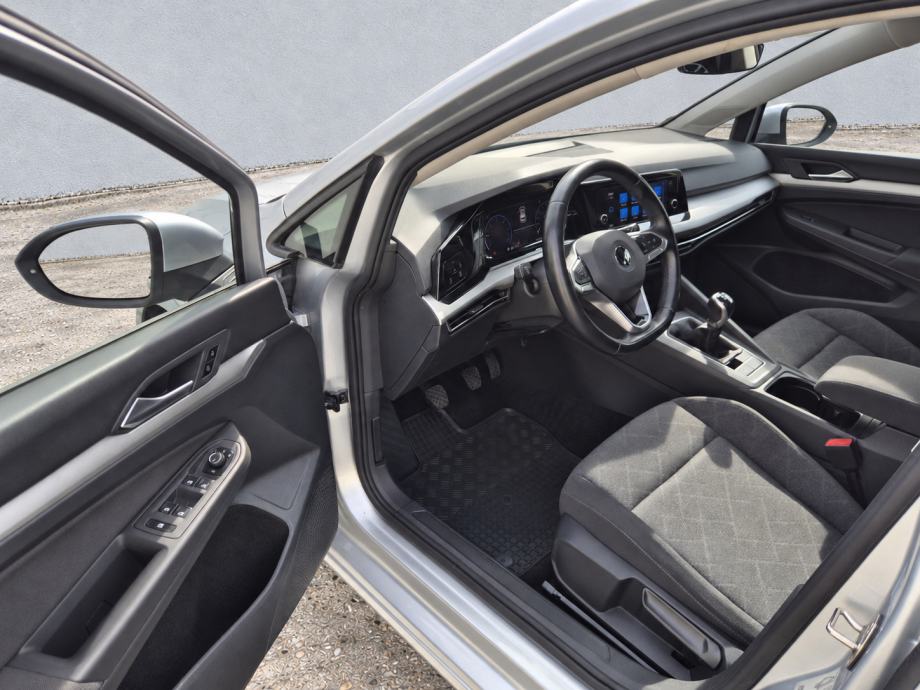 VW Golf 8 2.0 TDI, Led, Tempomat, kupljen u HR, u PDV-u, 18", fotografija 11
