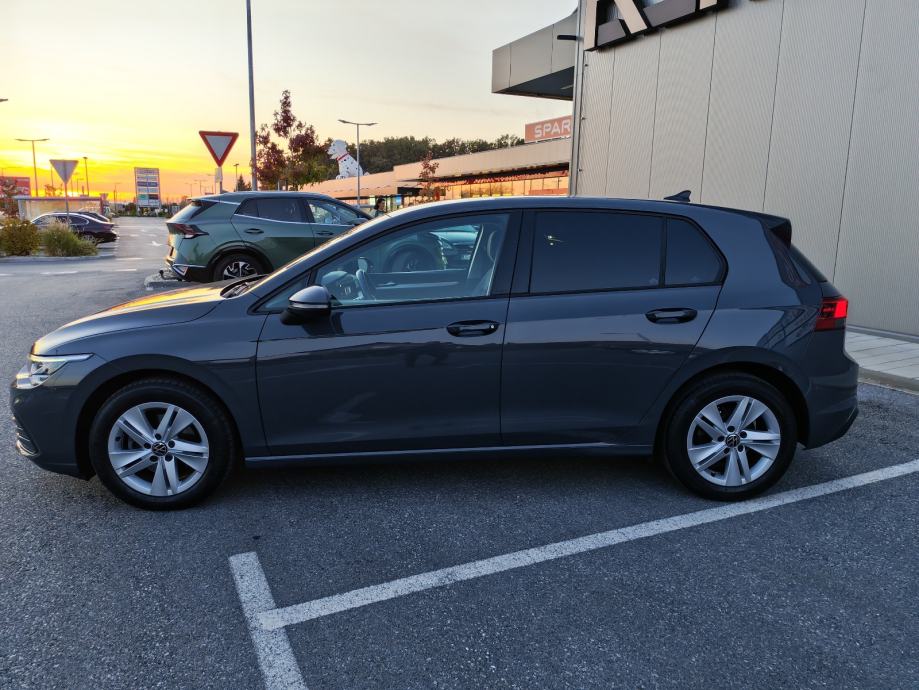 VW Golf 8 2,0 TDI*LIFE*LED,VIRTUAL,NAVI.., fotografija 4