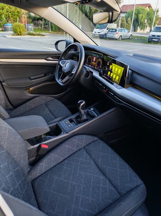 VW Golf 8 2,0 TDI*LIFE*LED,VIRTUAL,NAVI.., fotografija 15