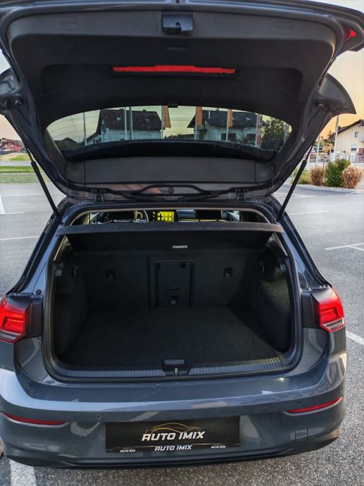 VW Golf 8 2,0 TDI*LIFE*LED,VIRTUAL,NAVI.., fotografija 19