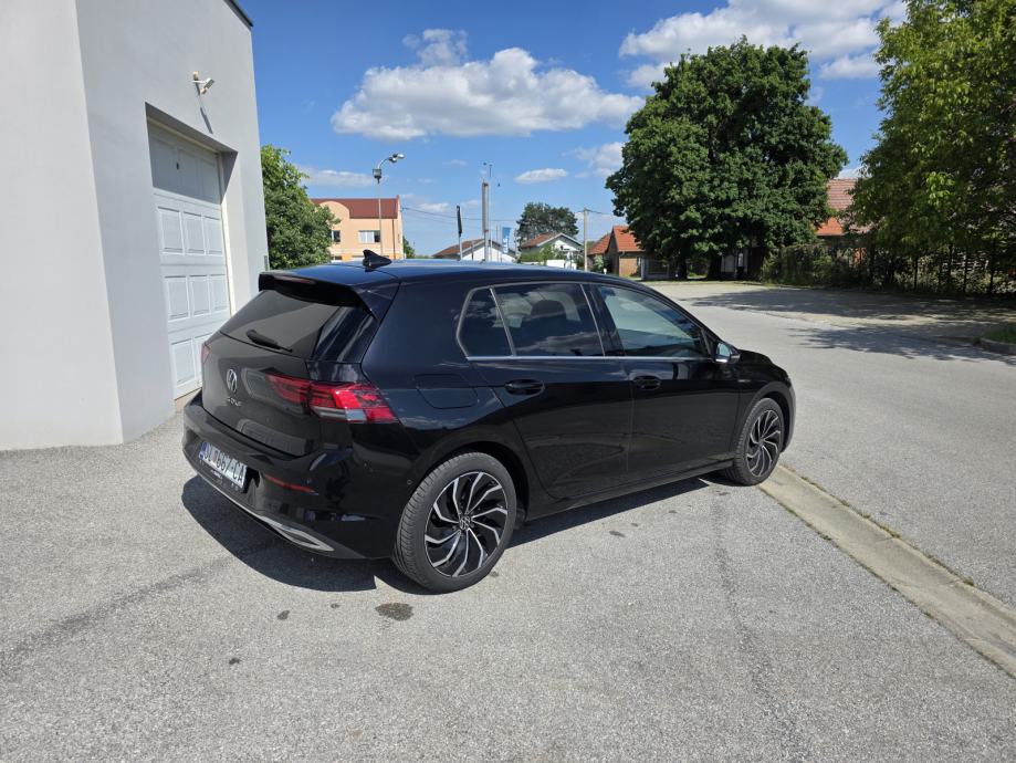 VW Golf 8 2,0 TDI, fotografija 7