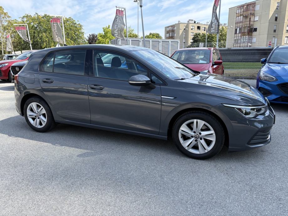 VW Golf 8 2,0 TDI 1edition, samo 61.000 km !!, fotografija 8