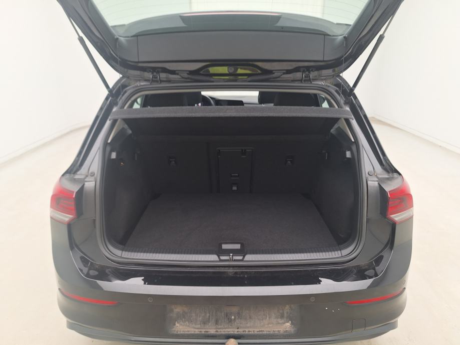 VW Golf 8 2,0 TDI, fotografija 6