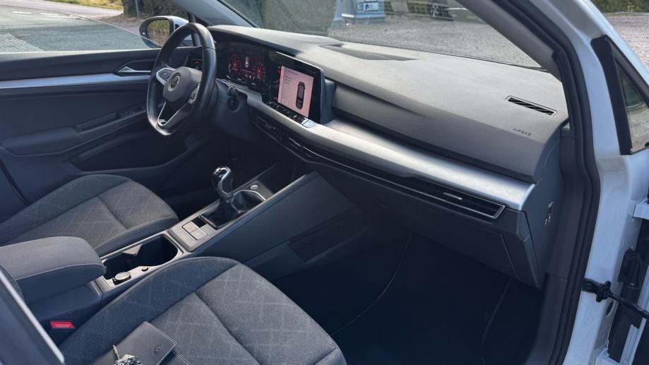 VW Golf 8 2,0 TDI-ALU-KAMERA-IQ DRIVE-SERVISNA-JAMSTVO 12 MJ-TOP!!, fotografija 11