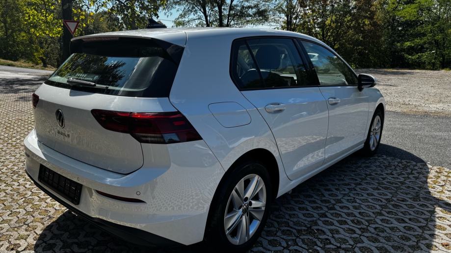 VW Golf 8 2,0 TDI-ALU-KAMERA-IQ DRIVE-SERVISNA-JAMSTVO 12 MJ-TOP!!, fotografija 8