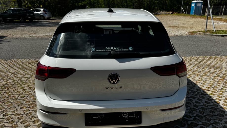 VW Golf 8 2,0 TDI-ALU-KAMERA-IQ DRIVE-SERVISNA-JAMSTVO 12 MJ-TOP!!, fotografija 7