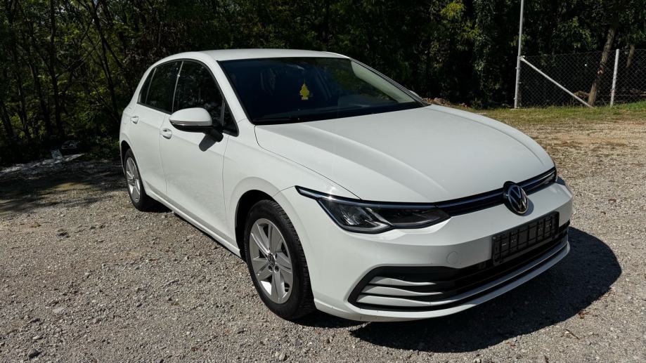 VW Golf 8 2,0 TDI-ALU-KAMERA-IQ DRIVE-SERVISNA-JAMSTVO 12 MJ-TOP!!, fotografija 2