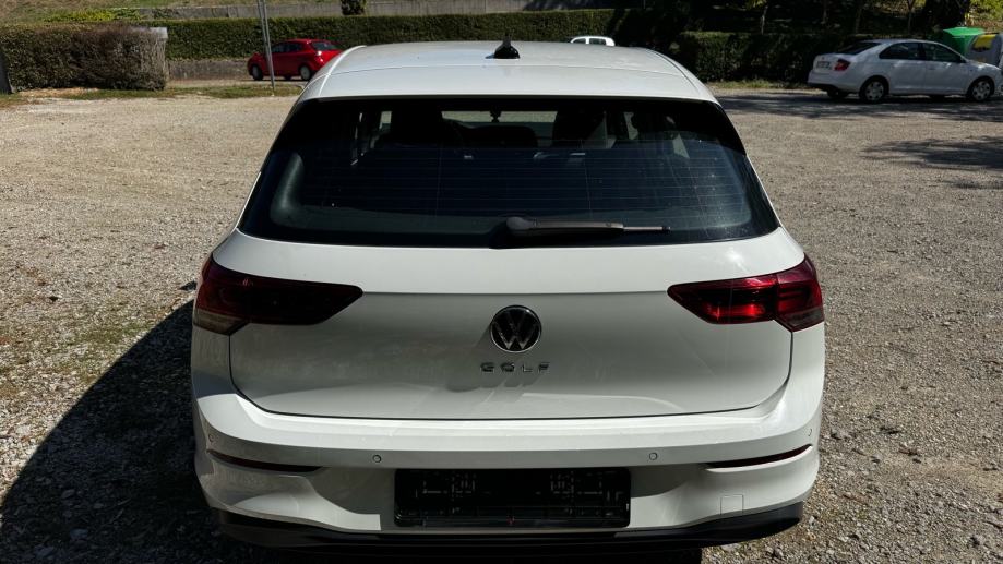 VW Golf 8 2,0 TDI-ALU-KAMERA-IQ DRIVE-SERVISNA-JAMSTVO 12 MJ-TOP!!, fotografija 6