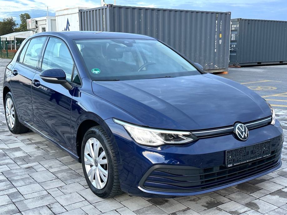 VW Golf 8 2,0 TDI/ VIRTUAL/ LED / Veliki servis /2022godina, fotografija 3