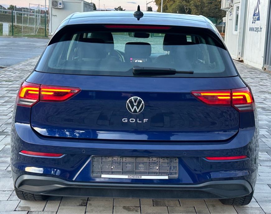 VW Golf 8 2,0 TDI/ VIRTUAL/ LED / Veliki servis /2022godina, fotografija 10