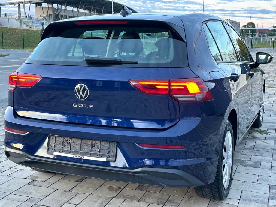 VW Golf 8 2,0 TDI/ VIRTUAL/ LED / Veliki servis /2022godina, fotografija 12