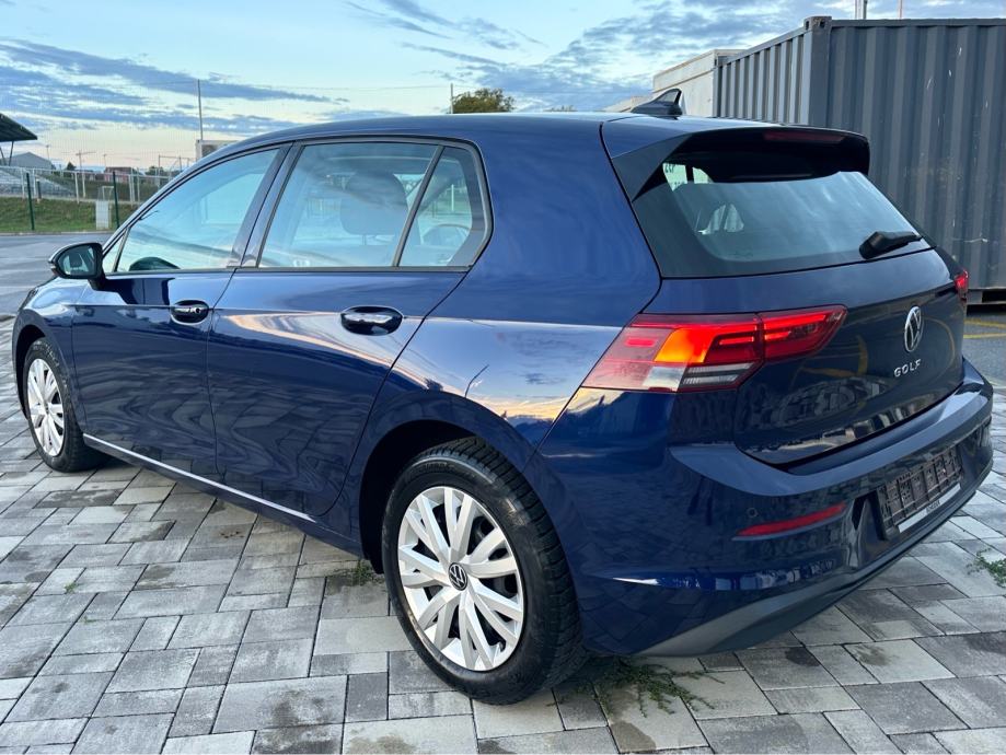 VW Golf 8 2,0 TDI/ VIRTUAL/ LED / Veliki servis /2022godina, fotografija 15