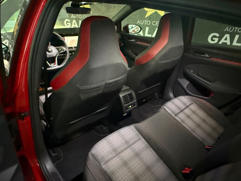 VW Golf 8 GTI 2,0 TSI automatik ROT METALIC✅, fotografija 17