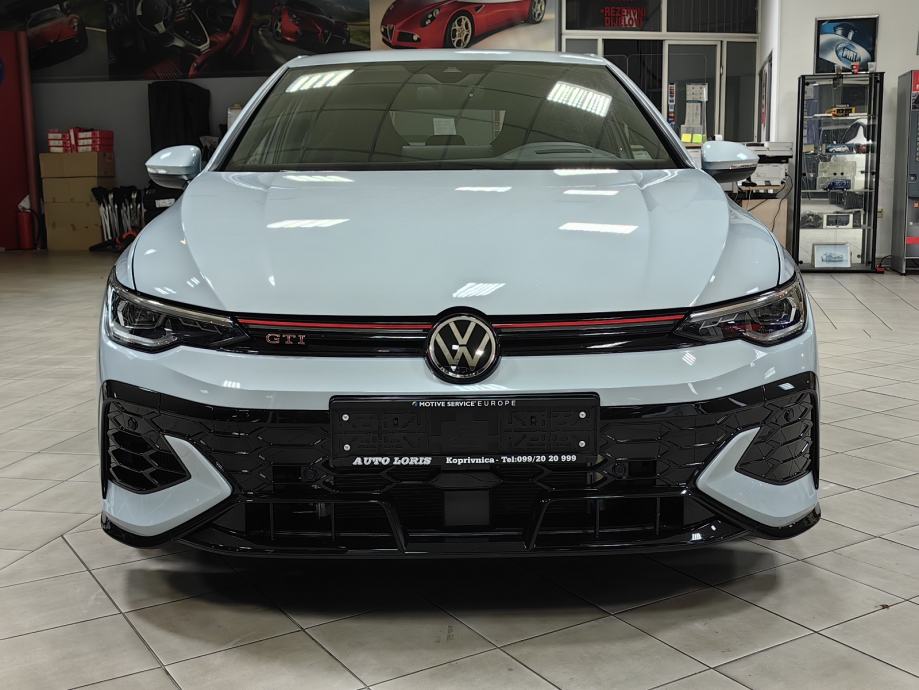 VW GOLF 8.5 *2.0 GTI *CLUB SPORT* F-1 DSG* 2025.god* 8.Tkm* JAMSTVO*, fotografija 8
