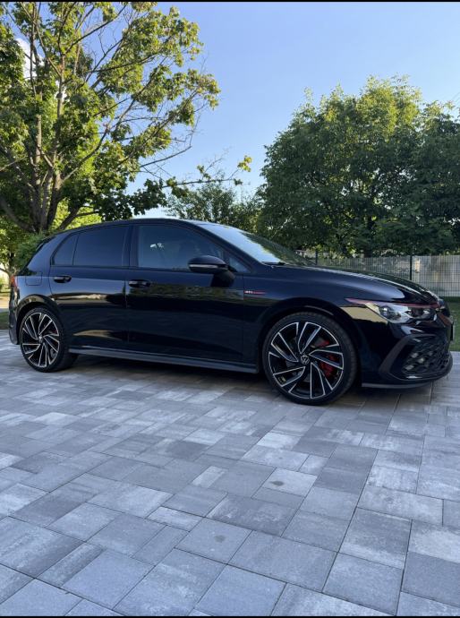 VW Golf 8 2,0 GTI automatik, fotografija 3